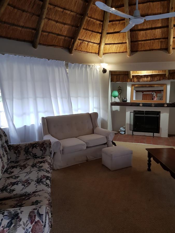 Piccadilly Farm Cottages Lions River 外观 照片