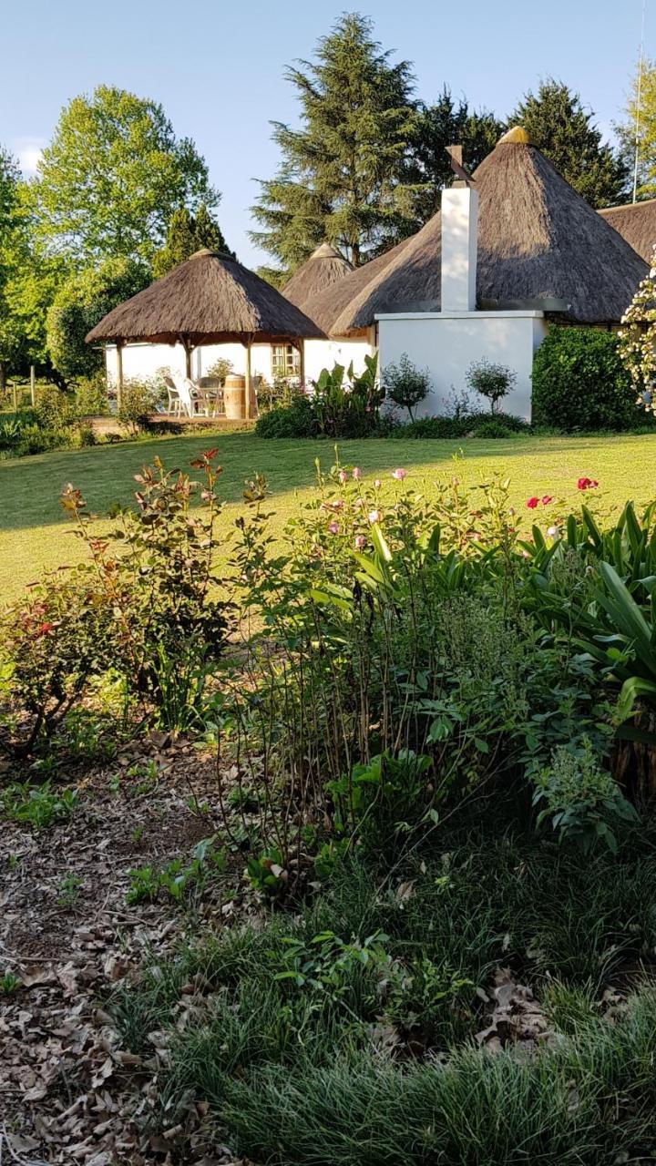 Piccadilly Farm Cottages Lions River 外观 照片